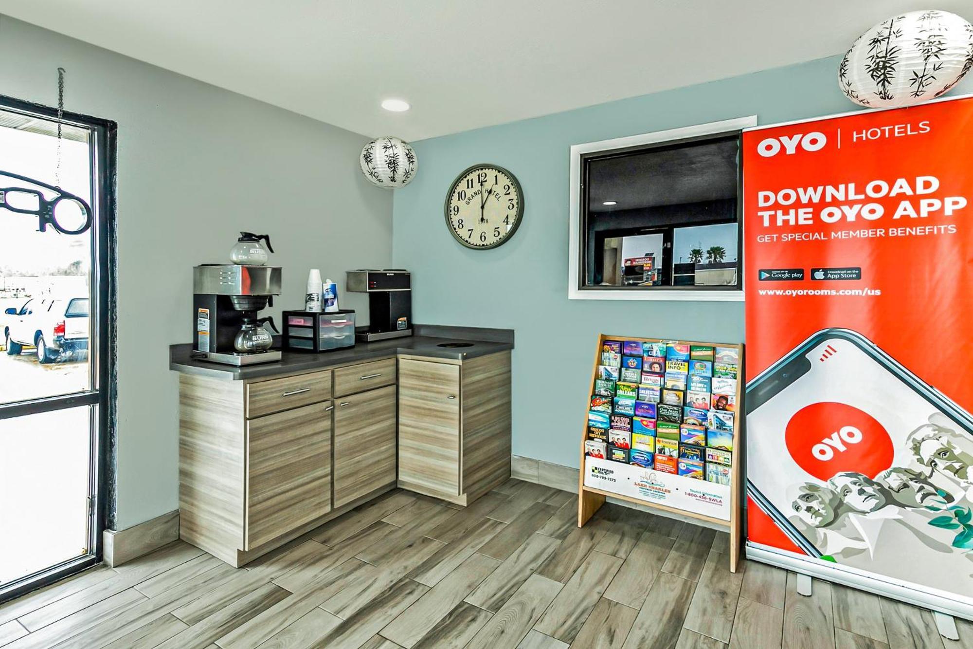 Oyo Hotel Lake Charles Hwy 10 Eksteriør billede